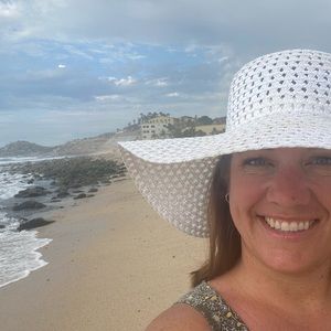 Meet your Posher, Dawn